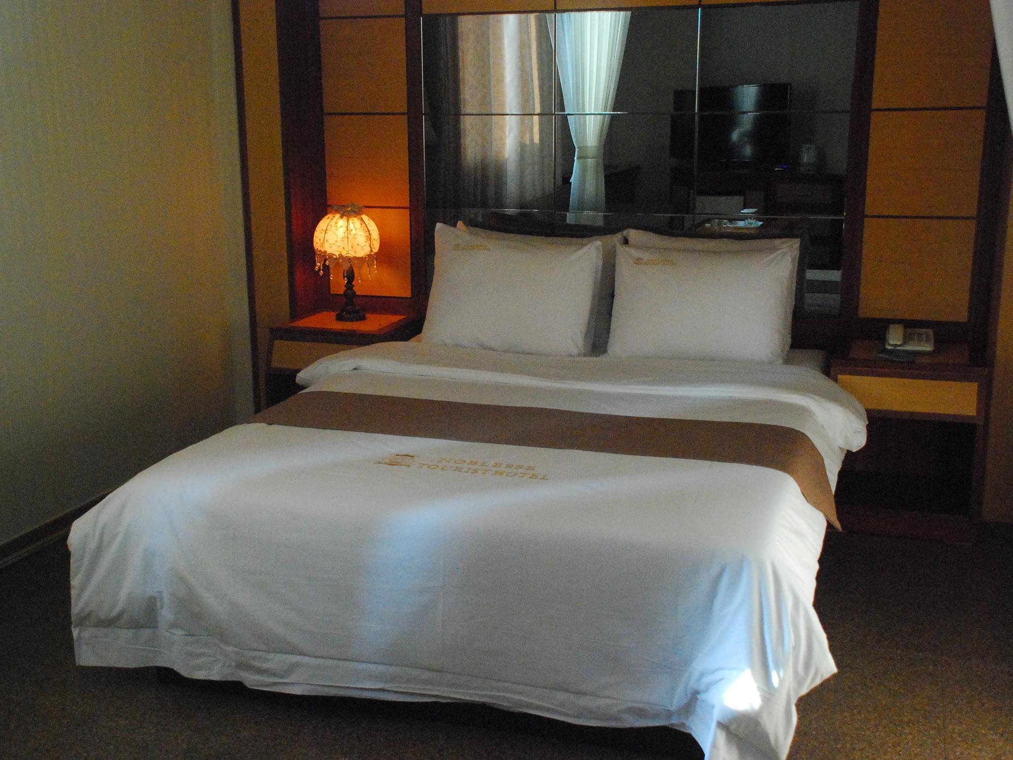Noblesse Tourist Hotel Szöul Kültér fotó